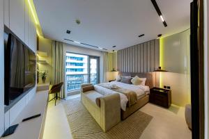 VIP Experience Dubai Downtown at Boulevard Central T2 - Burj Khalifa View - Modern Luxury Apartments
