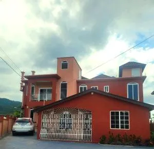 FENTOURS Apartment Rental - Anchovy Station