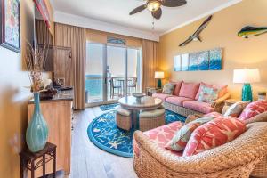 Calypso 2-2304 West