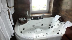 Hotels Hotel - Restaurant - Salon de The Le Beausejour : photos des chambres