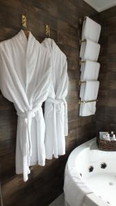 Hotels Hotel - Restaurant - Salon de The Le Beausejour : photos des chambres
