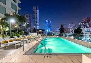 King Bed Studio with Pool GYM Hollywood - Hollywood