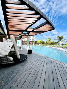 Vista Cana, Long and Short Stay
