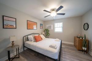 OV Mosaic - Coconut Suite