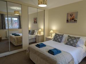 Orchard House - 4 bed holiday home - Central Scarborough