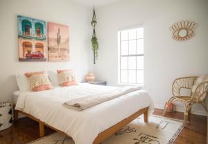 Cozy Bohemian Bungalow