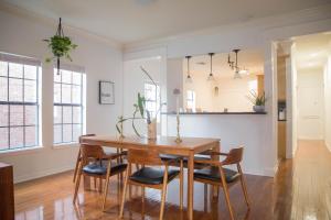 Cozy Bohemian Bungalow