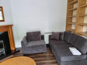 3-Beds Sleep 7 with Garden & Private Parking