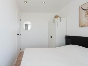 Apartment in Ostend with Stunning Sea Views