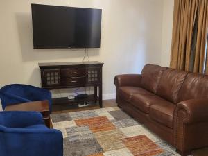 Blue Horizon With Shared Spaces