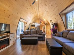 Le POD du Mont ADSTOCK Spa Golf Plein air