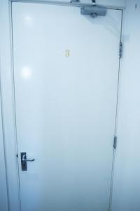 Central Harrow Cozy Apartment with free parking