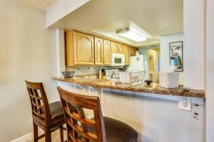 Lands End 9-403 Beach Front - Premier