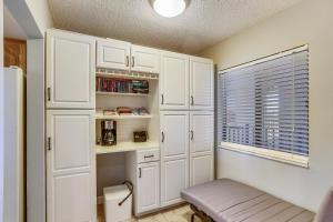 Lands End 9-403 Beach Front - Premier