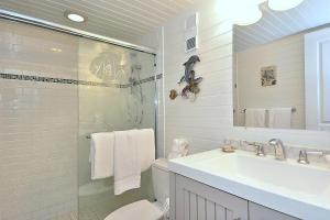 Lands End 8-403 Beach Front - Premier