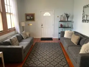 Large Spacious Beautiful Home - Jefferson