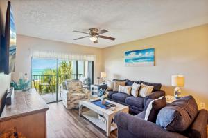 Lands End 11-305 Beach Front - Premier