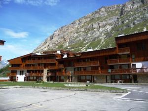 Studio charmant à Val dIsère proche centre et pistes - FR-1-411-965