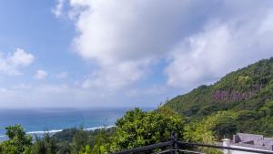 Amanda Villa - Best Value Mountain top Inn