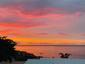 Mayflower Seaview House - Halletts Cove