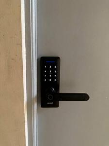 Lawton Residences Studio Room 3F - 4pax