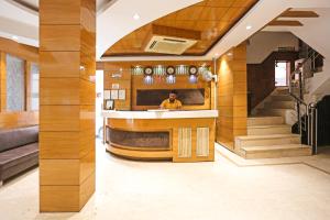 Hotel Fortuner -3 Minutes Walk from Karol Bagh Metro Station
