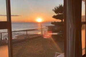 OceanフロントYASHIRO鴨川 目の前に海が広がる広々一軒家貸切 11名