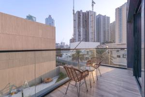 Stylish, Minimalist 2-Bedroom in Jumeirah Village Circle