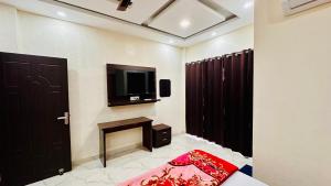 Mannat Residency Near AIIMs Rishikesh