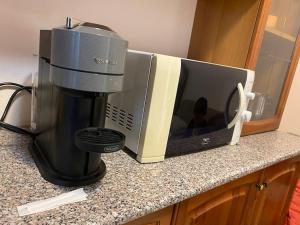 Abbracciati dal sole img1