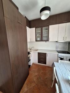 Central House - Perea