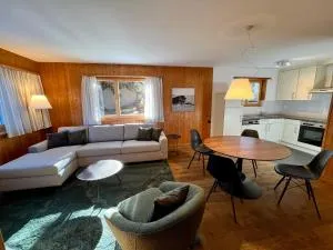 Chalet auf 1600 Meter Höhe - Nähe Lenzerheide - Malix