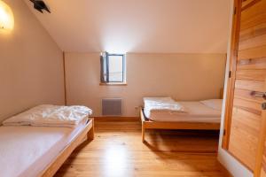 Maisons de vacances Gite Montbuisson 8/10 personnes : photos des chambres