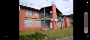 Delroy Leisure Homes - Boschrand