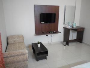 Aster Suites