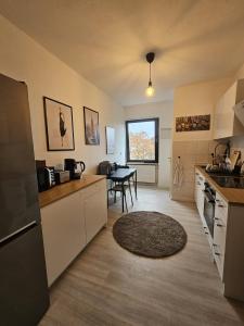 Moderne 2 Zimmer 70 qm Wohnung in Top Altstadtlage