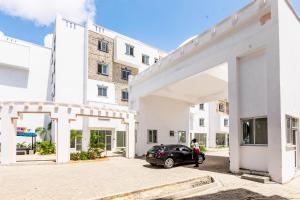 Buxton Point by Neema Havens 2 & 3 Bedroom