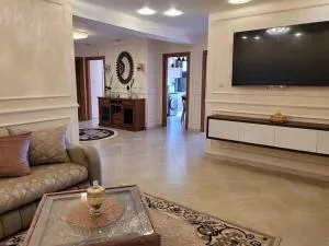 T4 Luxueux Résidence Neuve - Bir el Djir