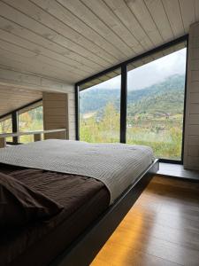 Mirest - котеджі в горах із чаном-джакузі