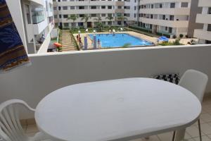 MOHAMMEDIA plage et piscine