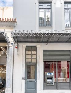 Athinaidos rooms Prime location x Noho premium living