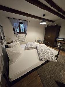 Svábház, Alpaka Bakonya – Vendégház és Szőlőskert