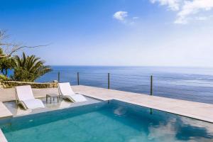 Anemos Luxury Villas