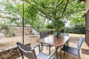 Maisons de vacances Le cabanon, 3 etoiles, sa piscine au pied du Luberon : photos des chambres