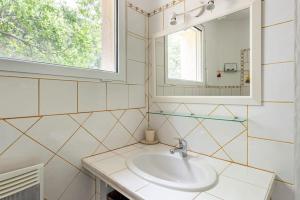 Maisons de vacances Le cabanon, 3 etoiles, sa piscine au pied du Luberon : photos des chambres