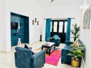 GR STAYS Beautiful 2bhk Apartment In Arpora 5 mins to Baga