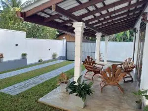 Gold Bubble Villa - Metarambe