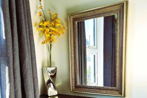 Shakespeare Cottage - Free Parking near Salisbury Railway Station & Walk to City