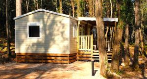 Campings CAMPING VERT LAVANDE : photos des chambres