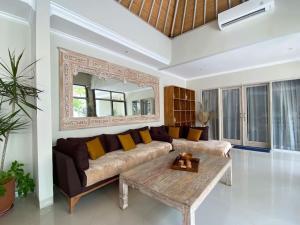 Tranquil Family Villa Retreat in Umalas